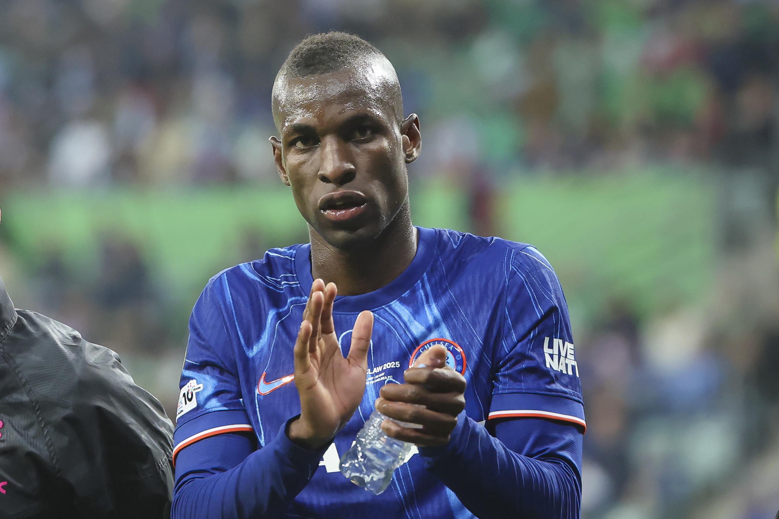 ag体育网站-记者：切尔西撤销了杰克逊的体检许可，要求其返回球队